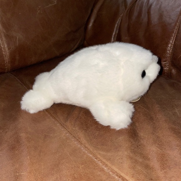 NWOT Miyoni by Aurora 8 Inch Harp Seal Pup Stuffed Animal - Picture 3 of 6